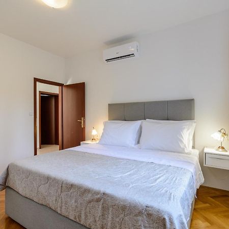 Apartment Marcela Sutivan Εξωτερικό φωτογραφία