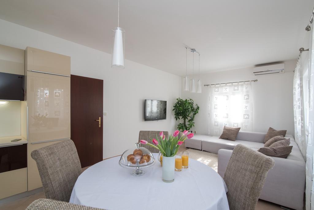 Apartment Marcela Sutivan Εξωτερικό φωτογραφία